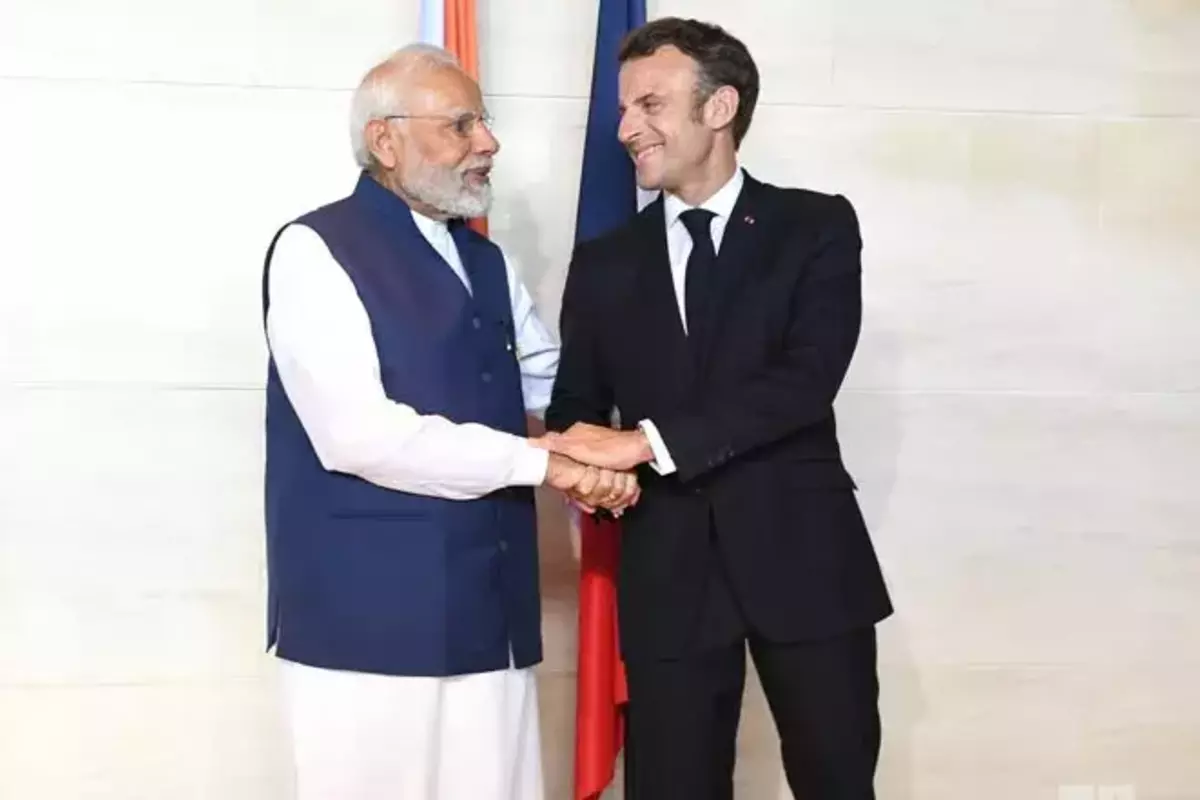 राष्ट्रपति मैक्रोन ने कहा, “भारत, फ्रांस वैश्विक संकटों का समाधान ढूंढ सकते हैं…”