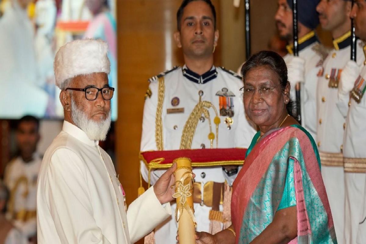 Padma Shri awardee Shah Rasheed Ahmed Quadri thanked PM Modi: پدم شری ایوارڈ یافتہ شاہ رشید احمد قادری نے وزیر اعظم مودی سے کہی یہ بڑی بات