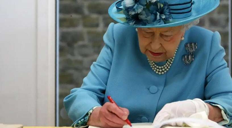 The Letter Locked: Queen Elizabeth’s letter cannot be open just like that