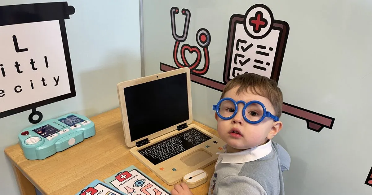 Teddy Hobbs can read fluently and count in seven languages, becomes Britain’s youngest Mensa member