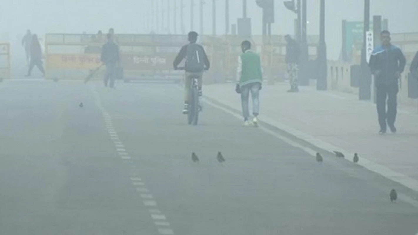 Today’s weather forecast: A cold front and dense fog in Delhi, Uttar Pradesh, and other states