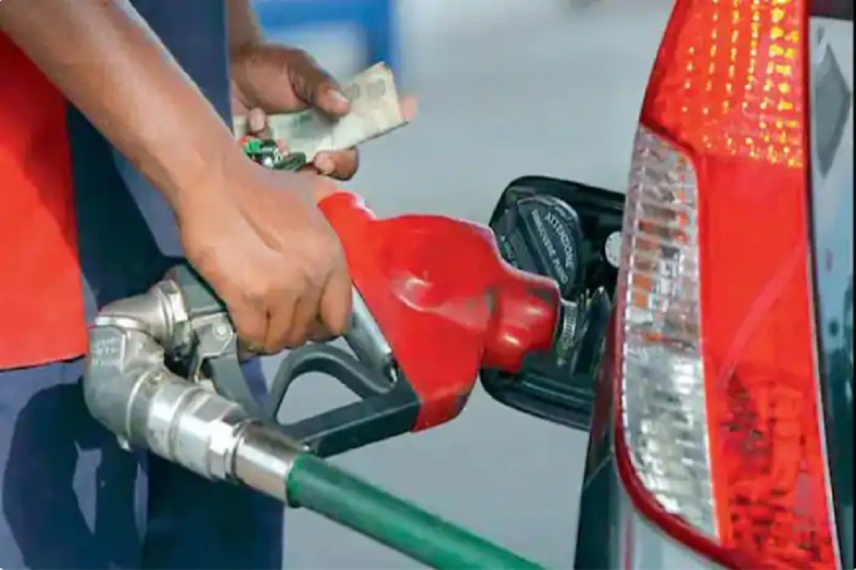 05 May 2023: Petrol And Diesel Rates Remain Unchanged Today, Check Prices Of Your City