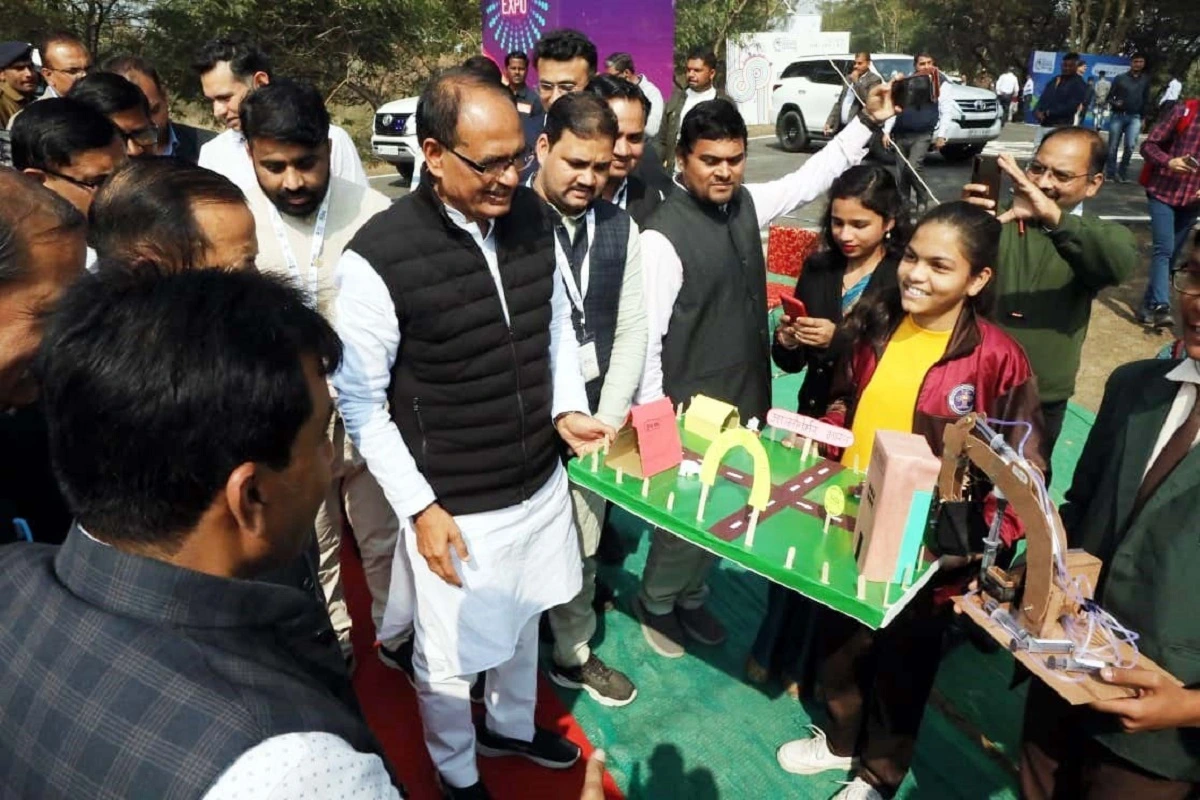 CM Shivraj Singh Chouhan inaugurates India International Science Festival; says “it will help to develop scientific attitude in students”