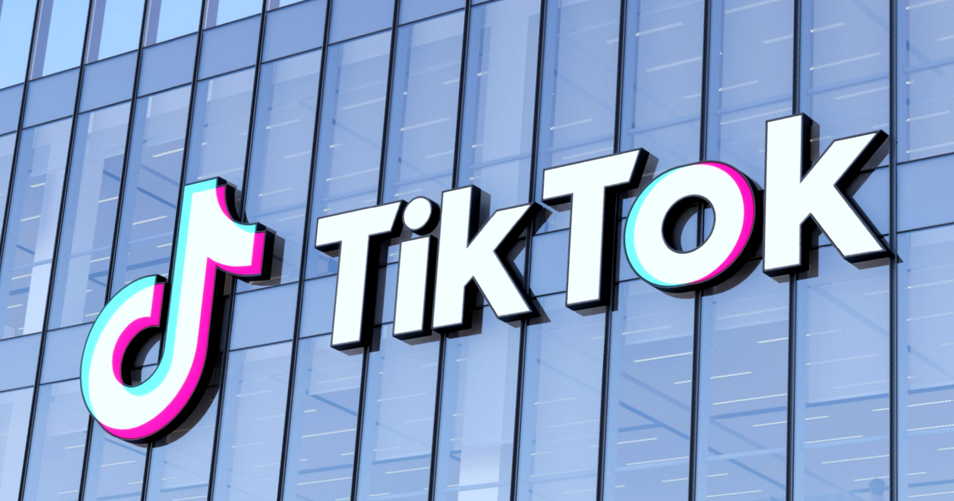 United States to ban the use of TikTok,  turned to the FBI