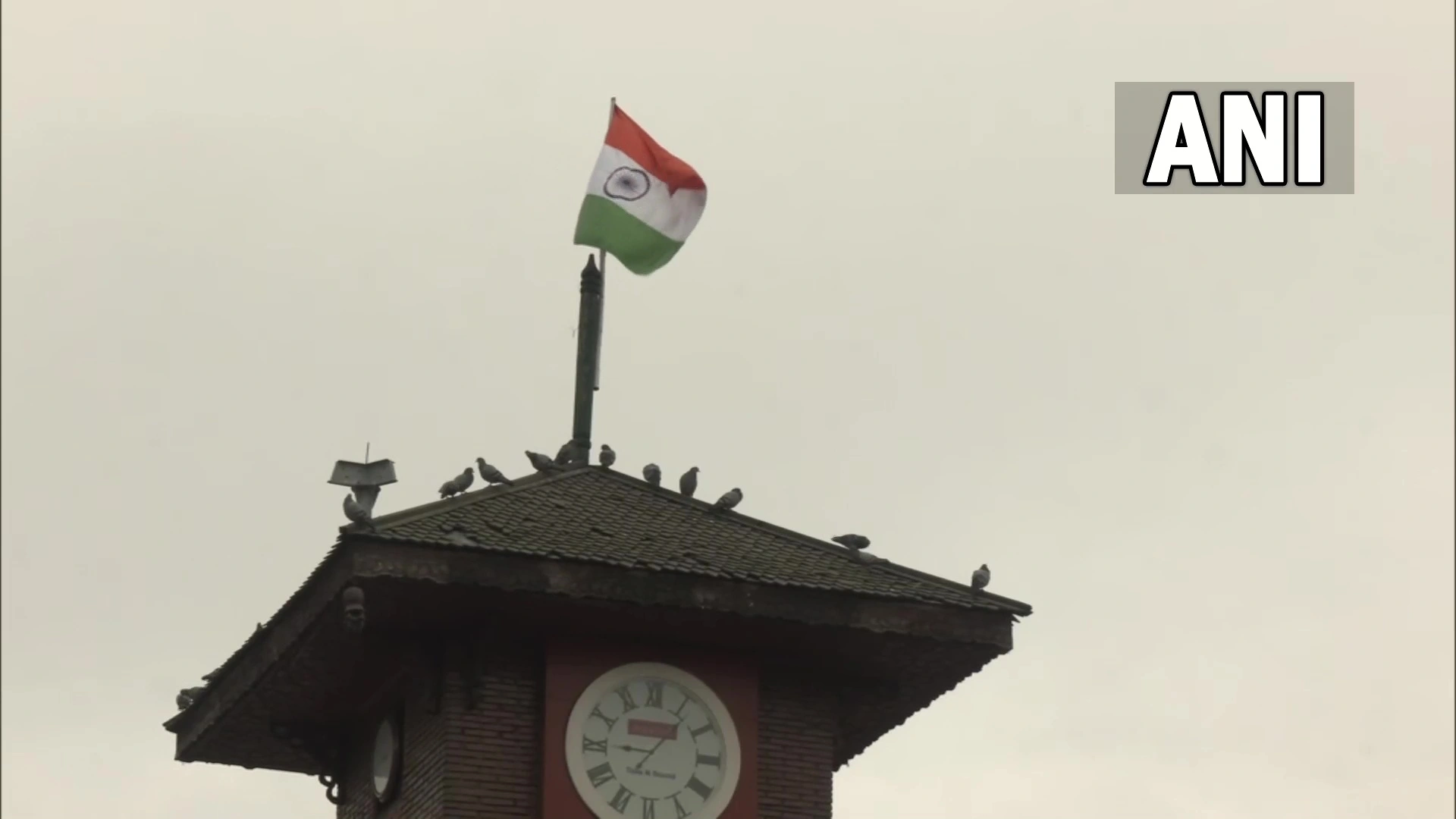 Republic Day 2023: Tricolor flies high atop clock tower at Lal Chowk in Srinagar