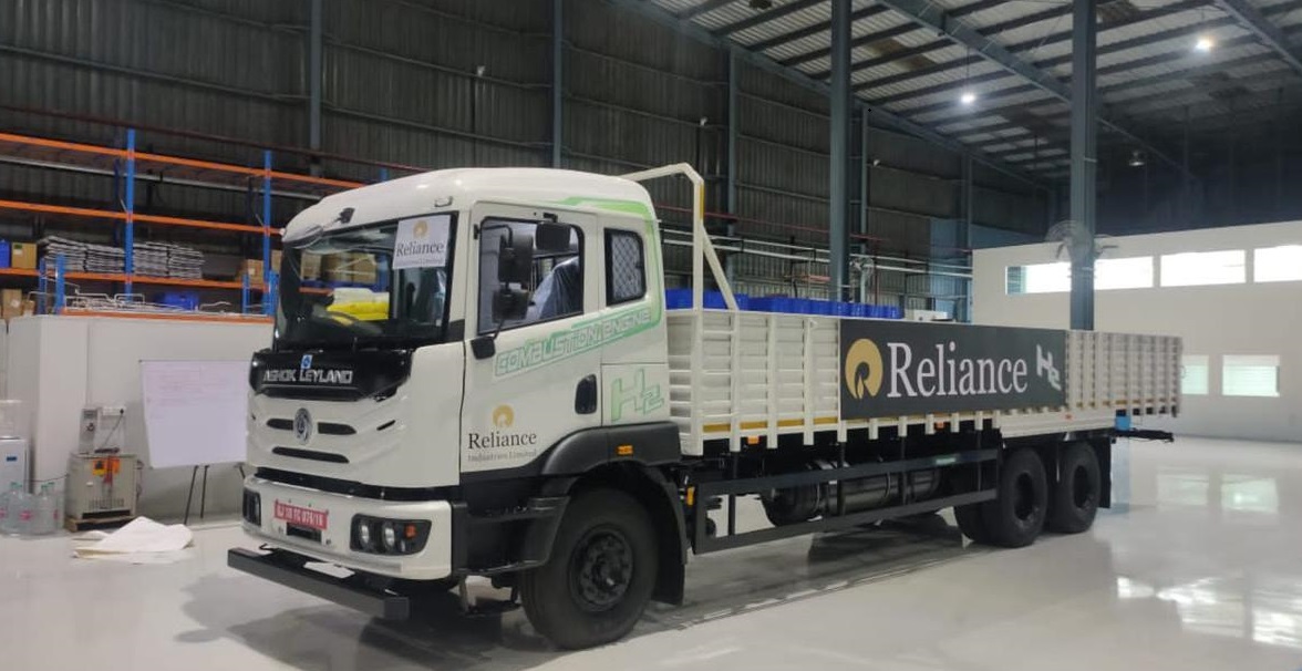 Reliance Unveiling First Hydrogen Combustion Engine Technology For Heavy-duty Trucks In India