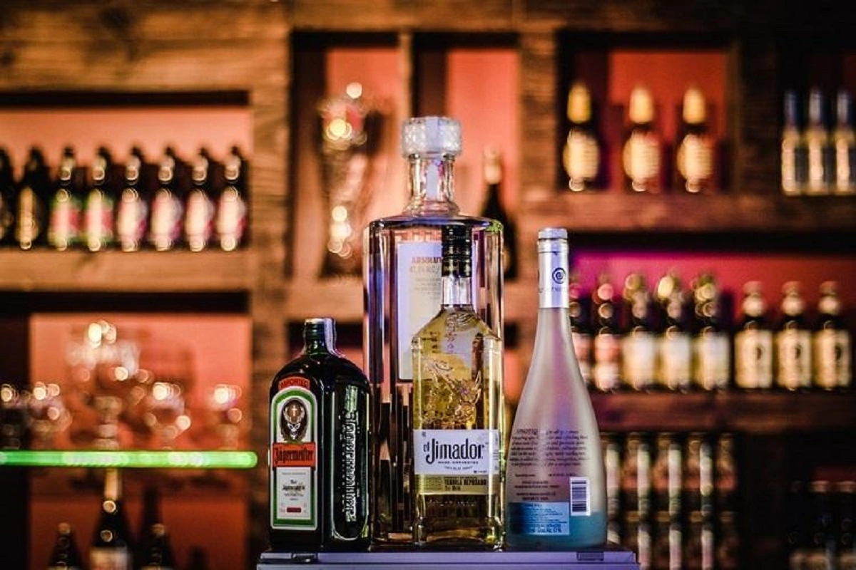 HP: Liquor Vend Auction Fetches Rs 143.77 Crore In Una