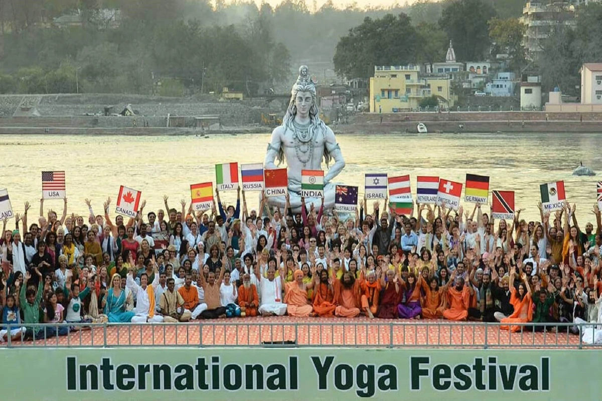 International Yoga Festival Begins Today At Pilgrimage City Rishikesh, Read Details Inside