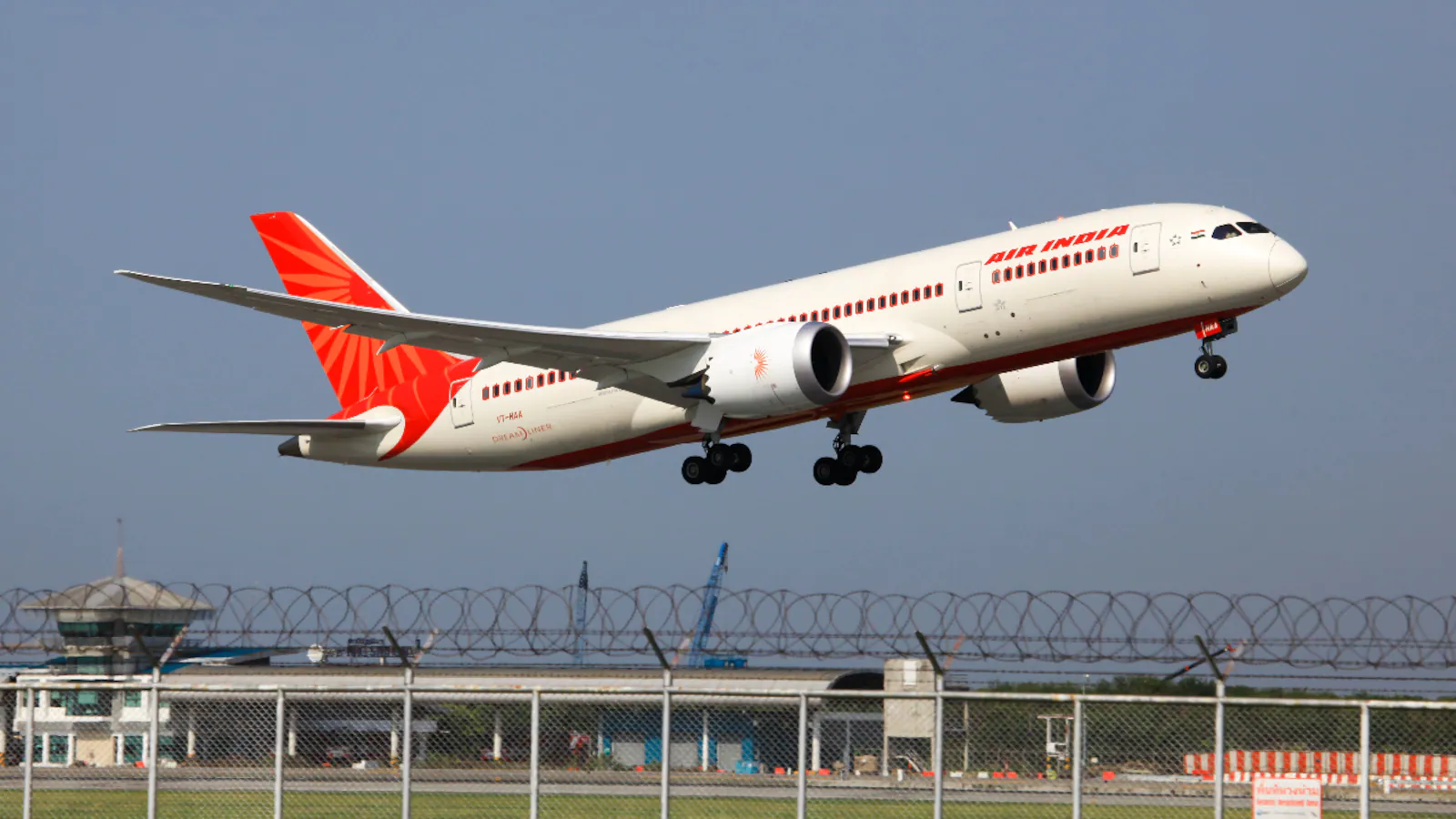 Air India In Another Trouble: Flight Off For London Returns To Delhi Because Of ‘Unruly Passenger’