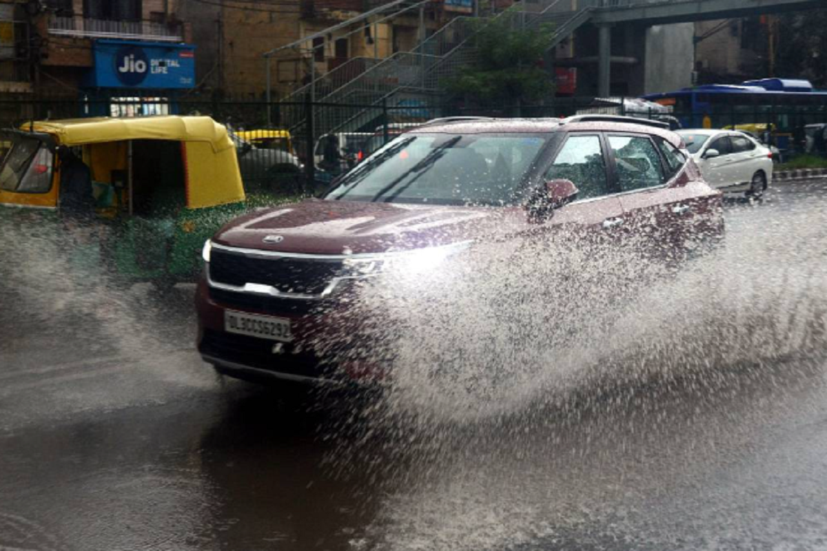 Delhi Experiences Extensive Rainfall Leads To Water-Logging In Several Areas