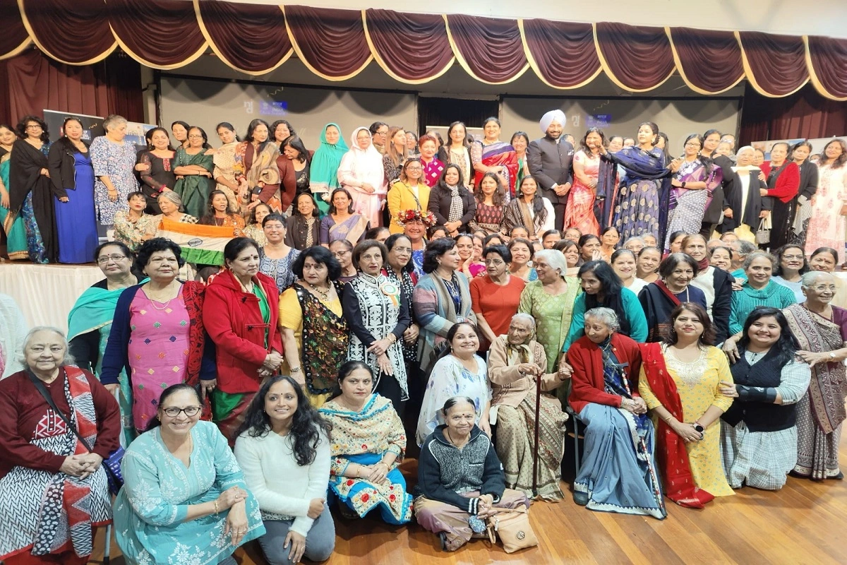 Indian-Origin Women Chant ‘Modi Hai Toh Mumkin Hai’ During The Special Broadcast Of ‘Mann Ki Baat’ In New Zealand
