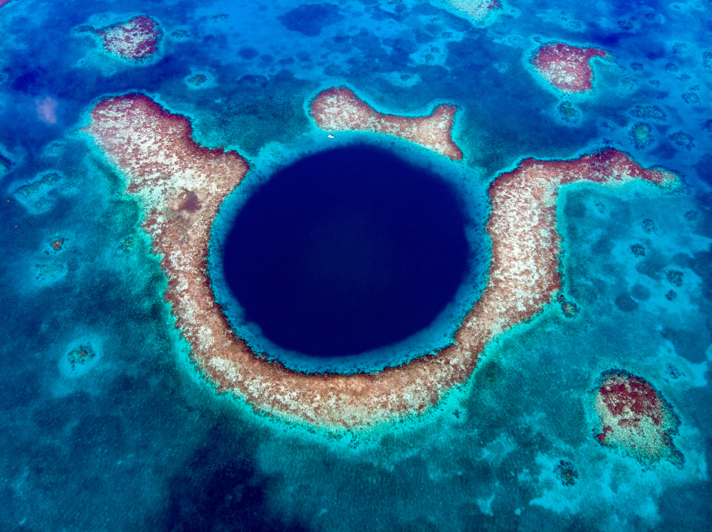 Massive Blue Hole Unveiled Off Mexico’s Coast