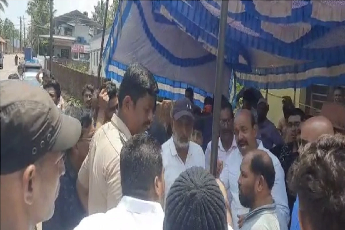Karnataka Elections: Clashes Between Cong Workers & JD(S) Candidate Bava’s Supporters; Complaints Filed