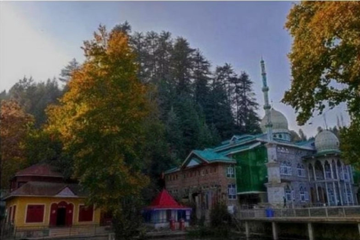 Symbolising Harmony, Grand Mosque, Temple Share Common Yard In J-K’s Kupwara