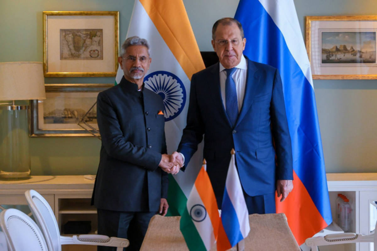 Dr. S Jaishankar Meets Russian Counterpart Sergey Lavrov In South Africa