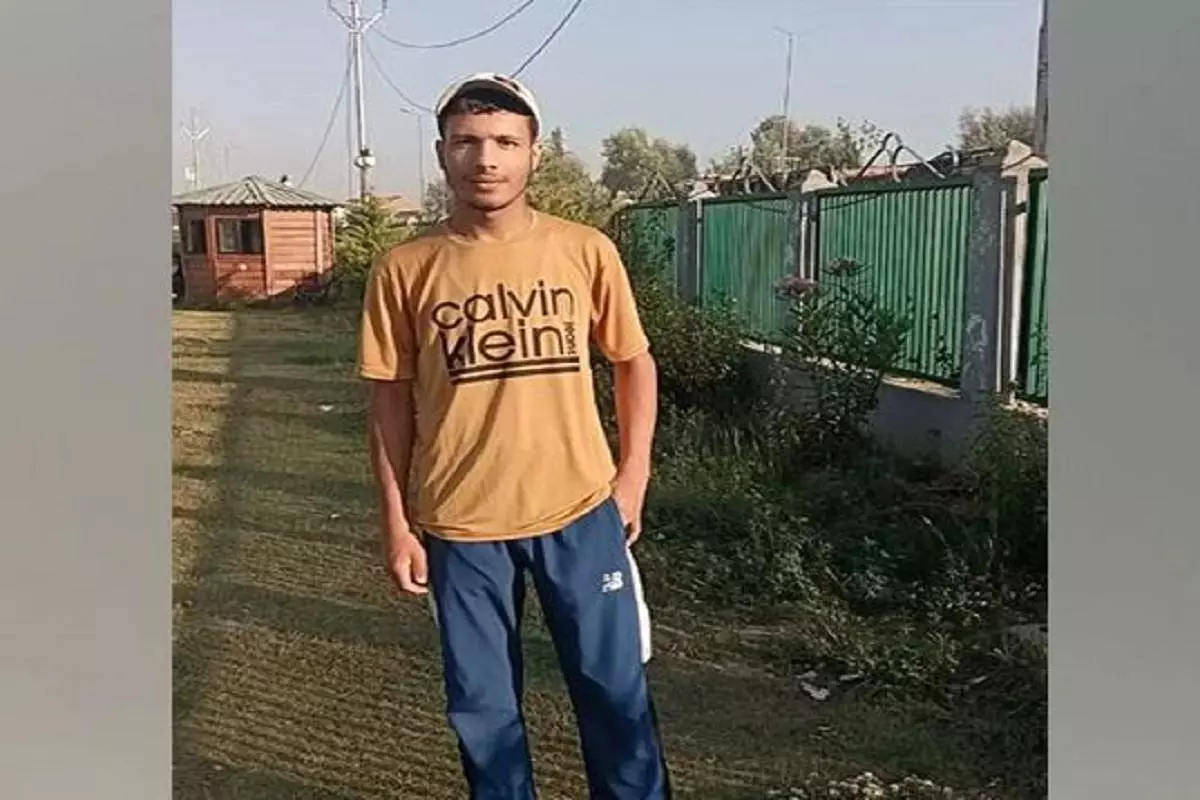 Shahid Rafiq from Kashmir’s remote area shines in Class 10 results, sets eyes on IAS