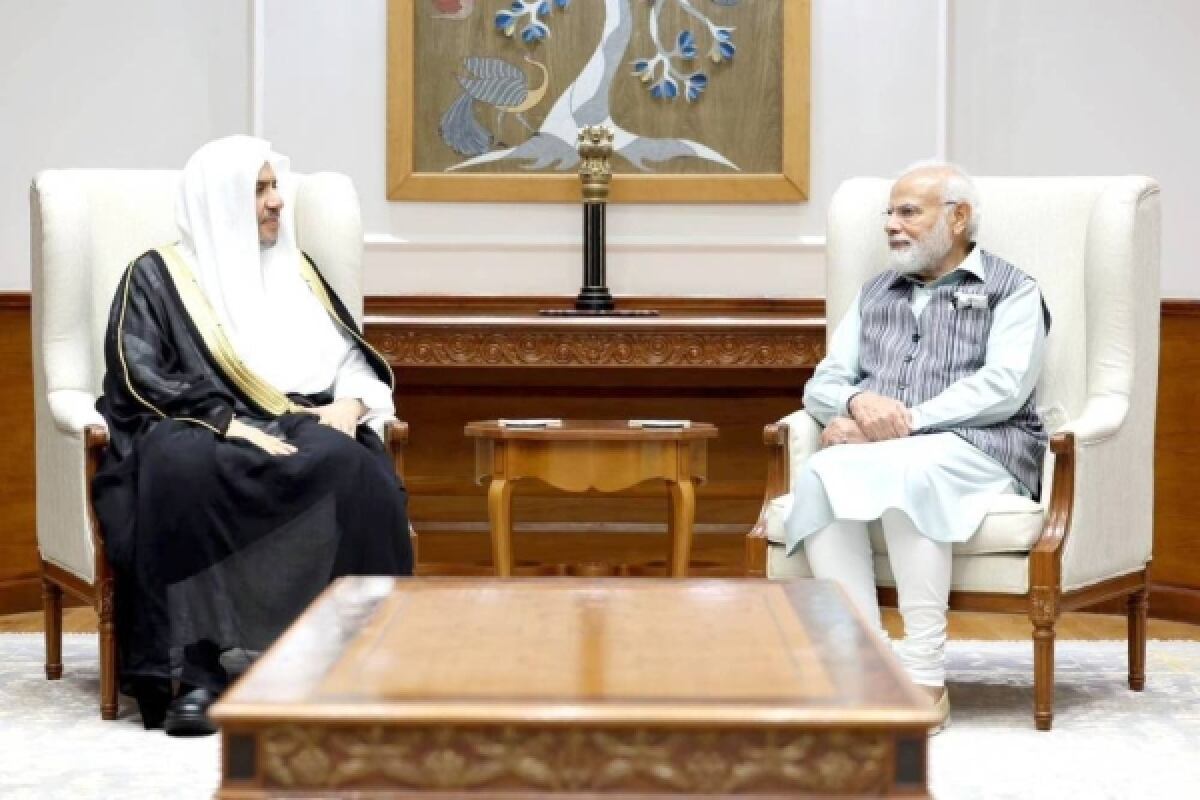 Al-Issa and Indian PM Modi Discuss Ways To Promote Religious Harmony