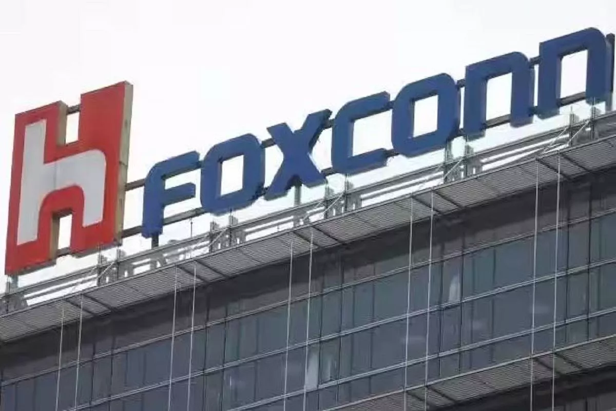 Foxconn May Partner With TSMC And TMH To Set Up Fab Units