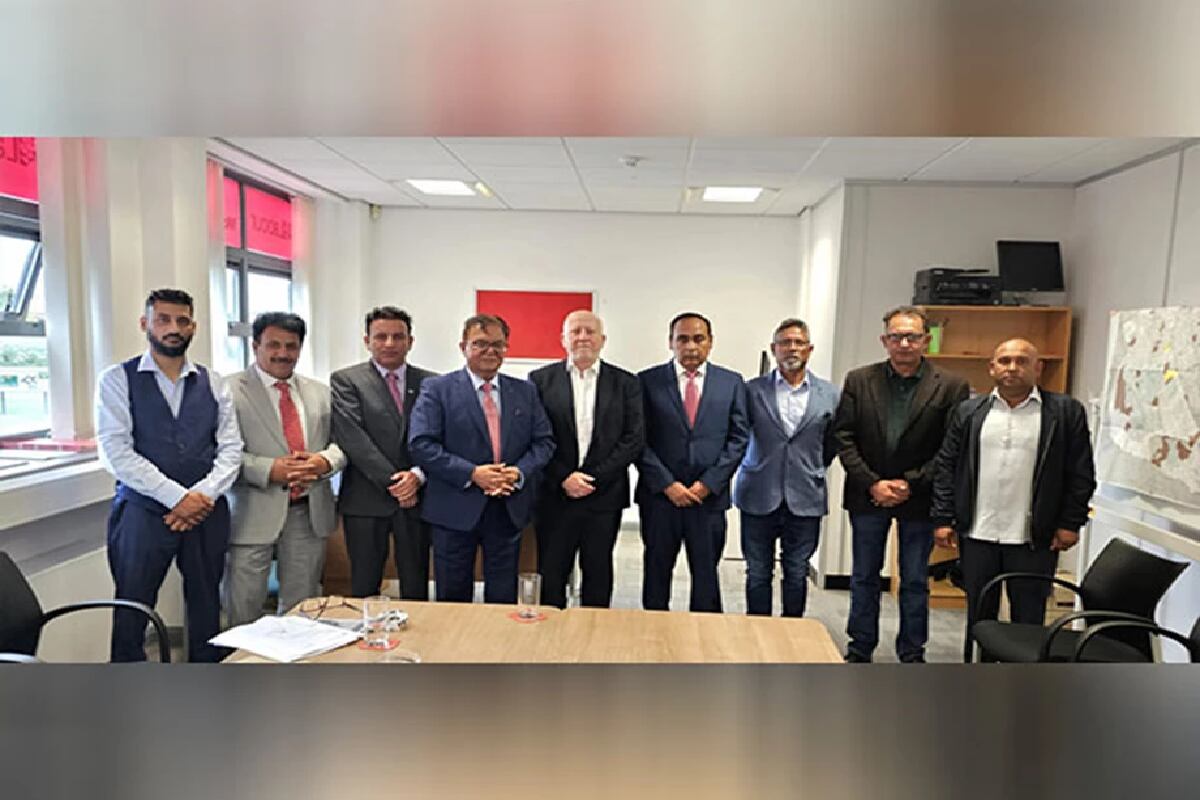 UK: Kashmiri Delegation Meets British MP, Discusses Human Rights Issues In PoK, Gilgit Baltistan
